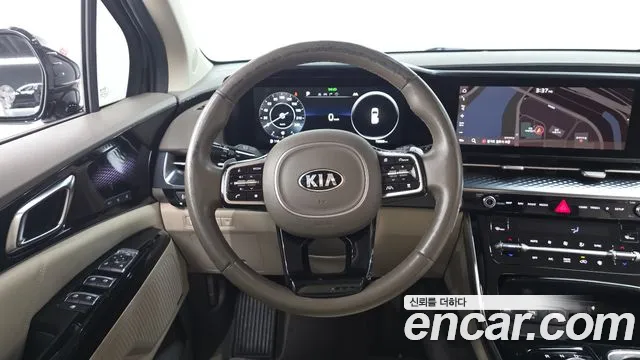 Kia Carnival 2021 thumb 12