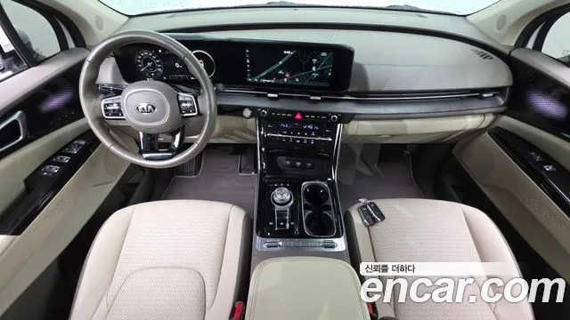 Kia Carnival 2021 thumb 5