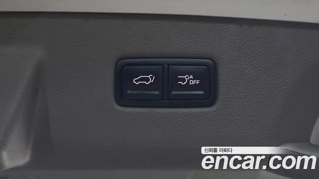 Kia Carnival 2021 thumb 3