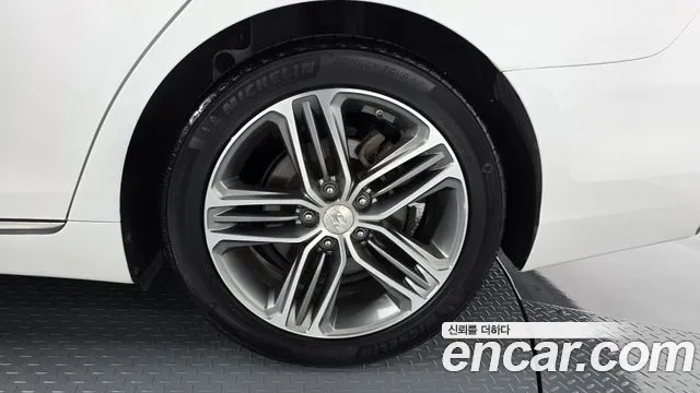 Hyundai Grandeur 2018 thumb 9