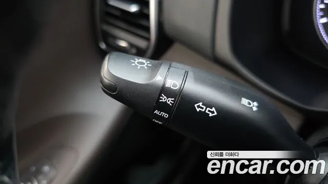 Hyundai Grandeur 2018 thumb 10