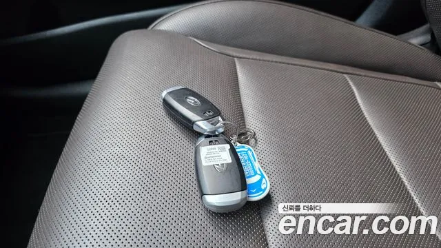 Hyundai Grandeur 2018 thumb 12
