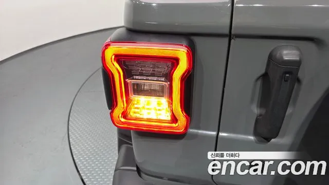 Jeep Wrangler 2019 thumb 10