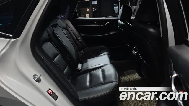 Hyundai Grandeur 2016 thumb 5