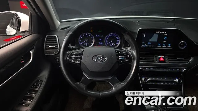 Hyundai Grandeur 2016 thumb 3