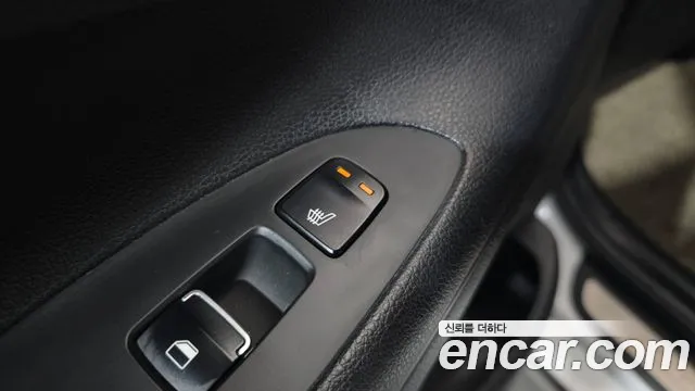 Hyundai Grandeur 2016 thumb 6