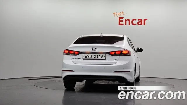 Hyundai AD 2018 thumb 11