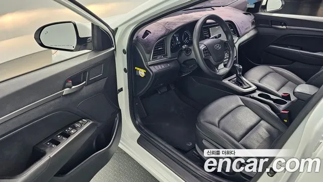 Hyundai AD 2018 thumb 10