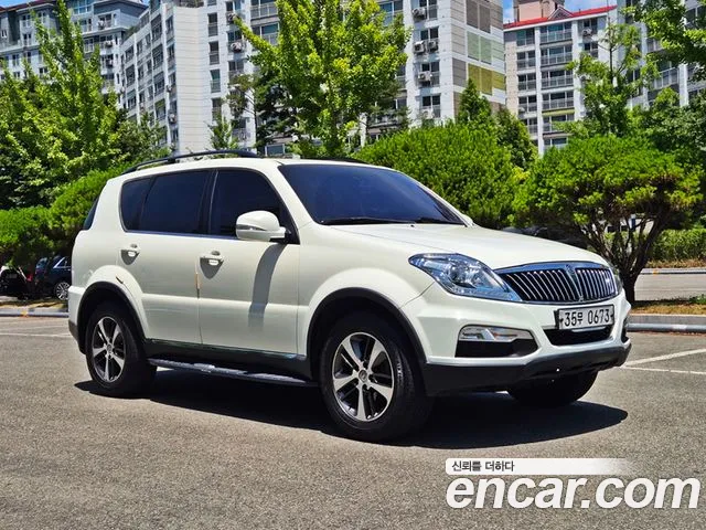 KGM Rexton 2015 thumb 3