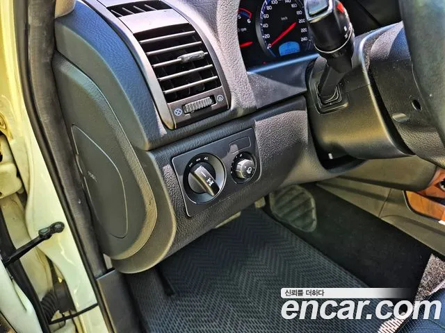 KGM Rexton 2015 thumb 7