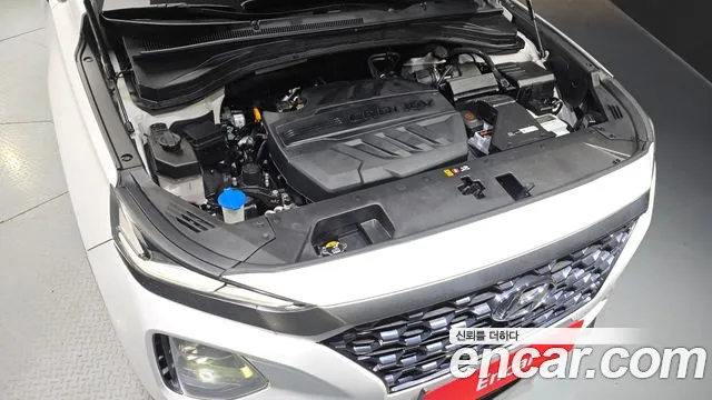Hyundai Santa Fe 2018 thumb 6
