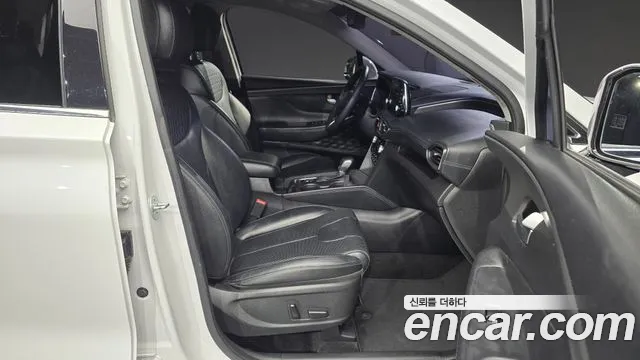 Hyundai Santa Fe 2018 thumb 7