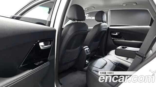 Kia EV 2021 thumb 11