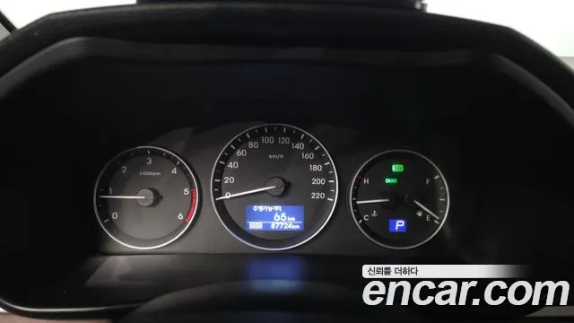 Hyundai Staria 2018 thumb 3
