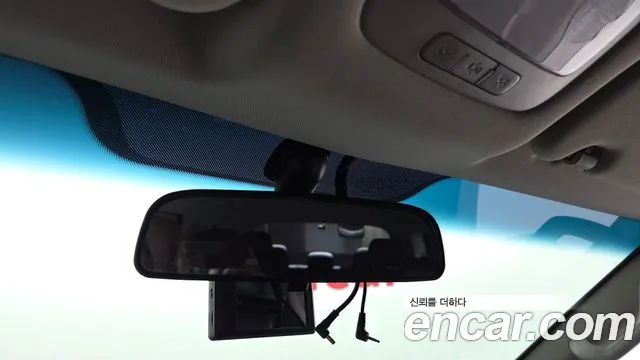 Hyundai Staria 2018 thumb 2
