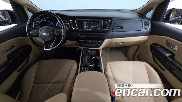 Kia Carnival 2020 thumb 10