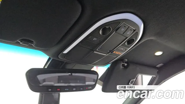 Genesis G70 2019 thumb 11