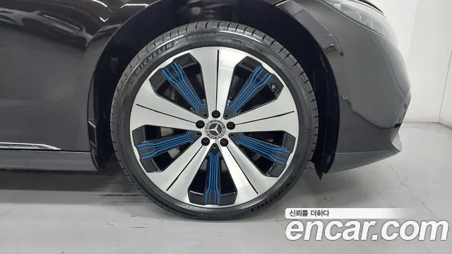 Mercedes-Benz EQS 2022 thumb 4