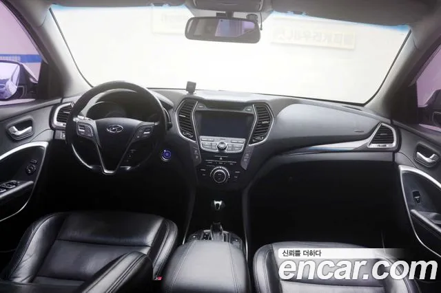 Hyundai Санта Фе 2012 thumb 8