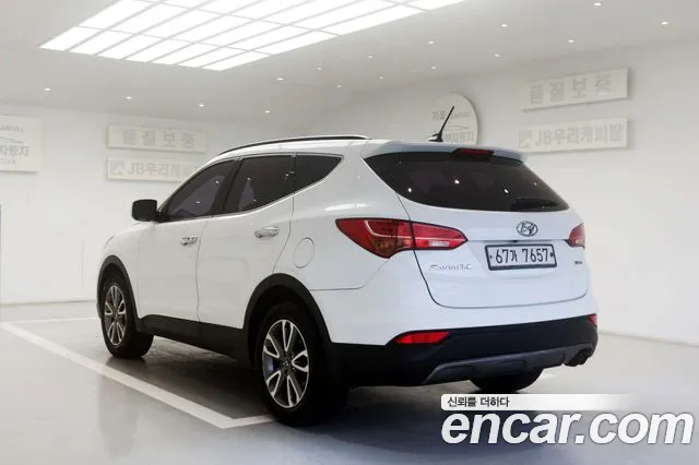 Hyundai Санта Фе 2012 thumb 12