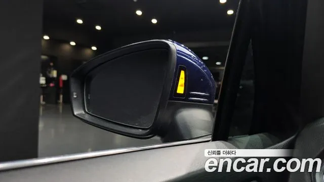 Volkswagen Tiguan 2018 thumb 5