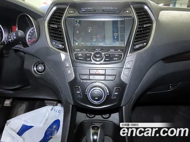 Hyundai Санта Фе 2012 thumb 8
