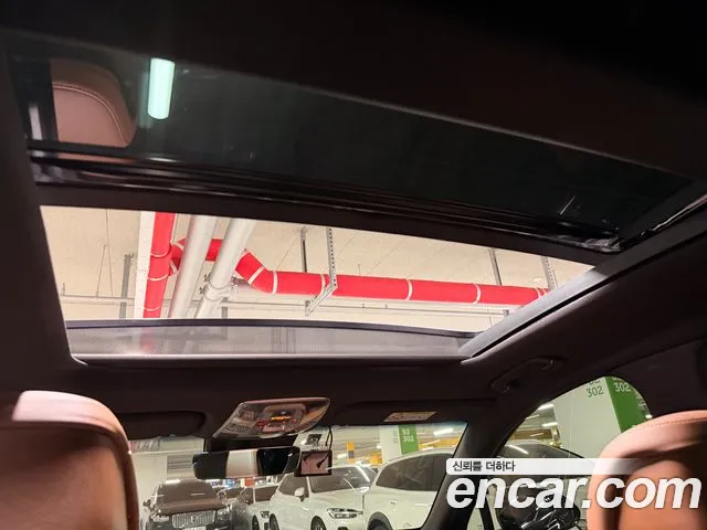 Genesis G80 2022 thumb 10