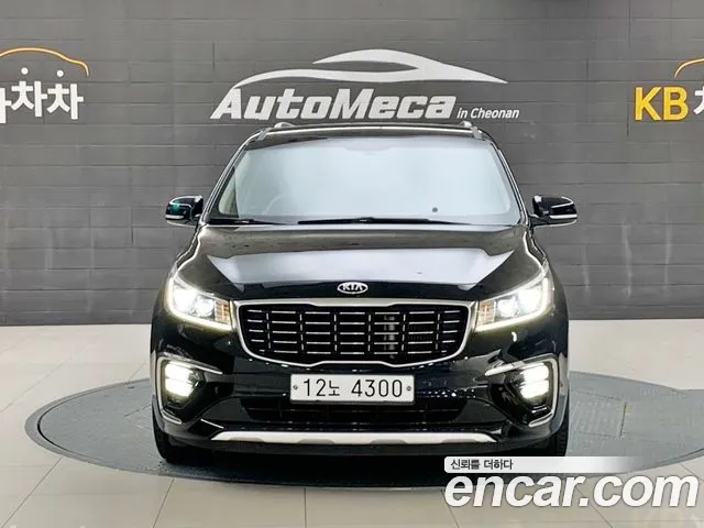 Kia Carnival 2019 thumb 8