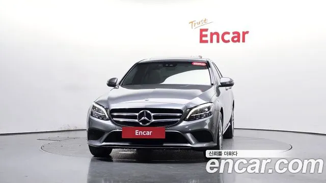 Mercedes-Benz C-Class 2019 thumb 7