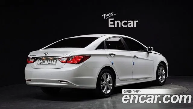 Hyundai Sonata 2010 thumb 9
