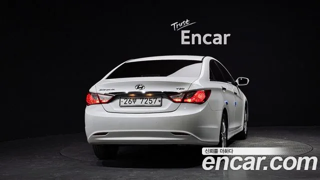 Hyundai Sonata 2010 thumb 7