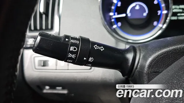 Hyundai Sonata 2010 thumb 3