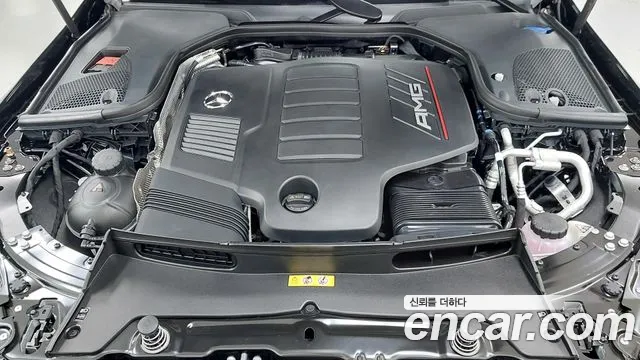 Mercedes-Benz AMG GT 2025 thumb 11