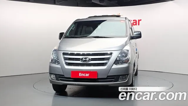 Hyundai Staria 2015 thumb 3