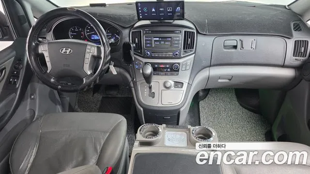 Hyundai Staria 2015 thumb 7