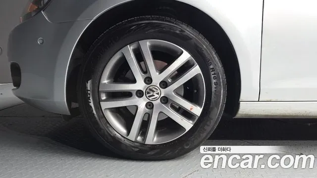 Volkswagen Golf 2012 thumb 7