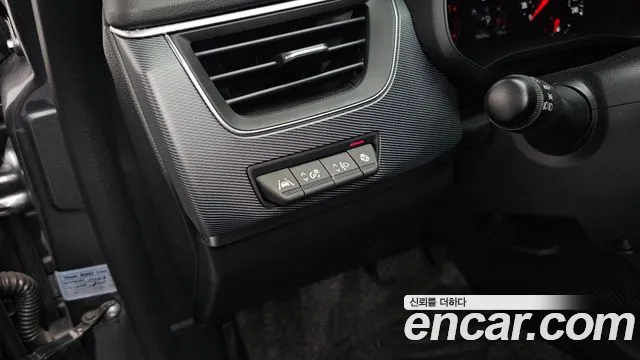 Renault XM3 2021 thumb 12
