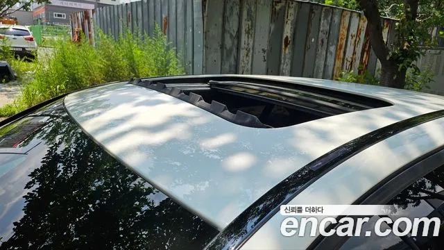 Mercedes-Benz C-Class 2017 thumb 3