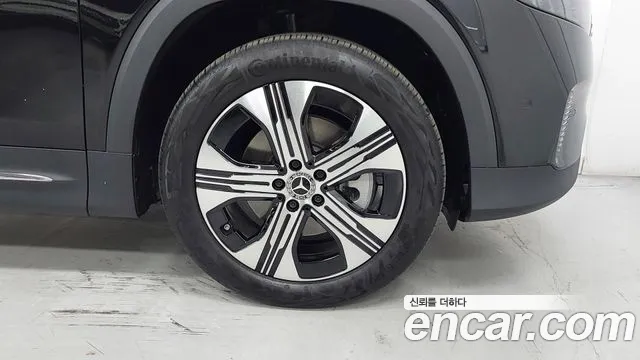 Mercedes-Benz EQB 2025 thumb 2