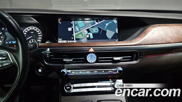 Genesis G90 2021 thumb 11