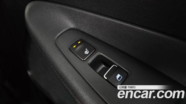 Hyundai Santa Fe 2018 thumb 11