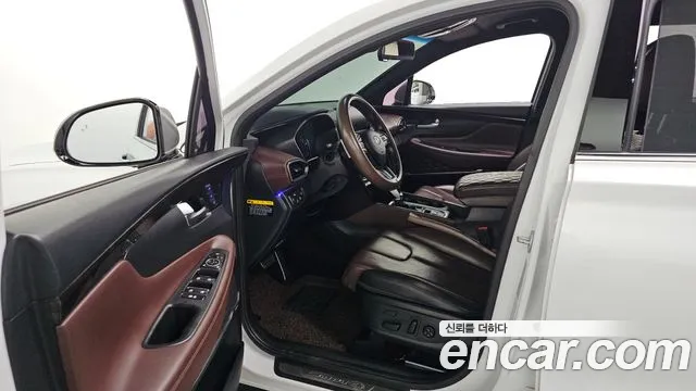 Hyundai Santa Fe 2018 thumb 7