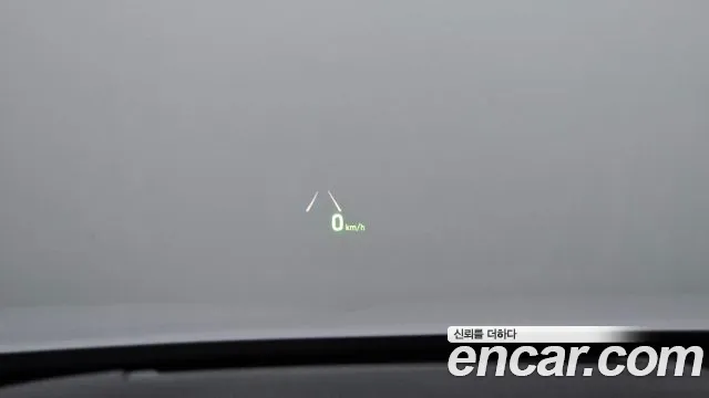 Hyundai Santa Fe 2018 thumb 9