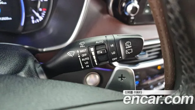 Hyundai Santa Fe 2018 thumb 10