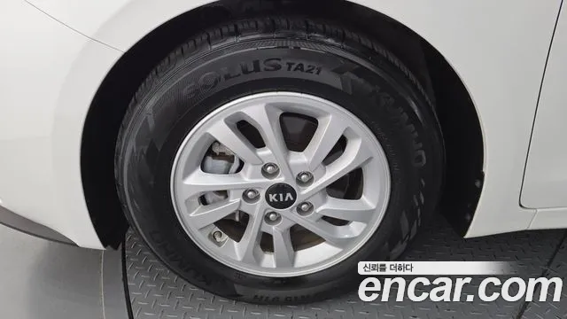 Kia K3 2019 thumb 2