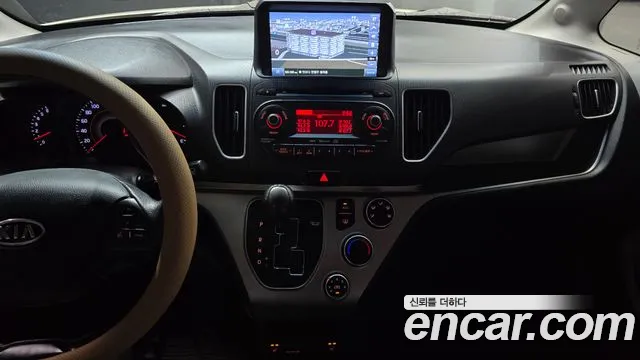 Kia Ray 2012 thumb 4