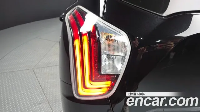 KGM Tivoli 2019 thumb 12