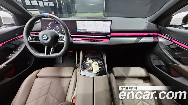 BMW 5 серии 2025 thumb 12