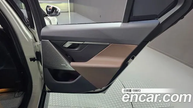 BMW 5 серии 2025 thumb 10