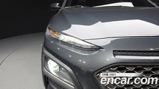 Hyundai Kona 2017 thumb 11